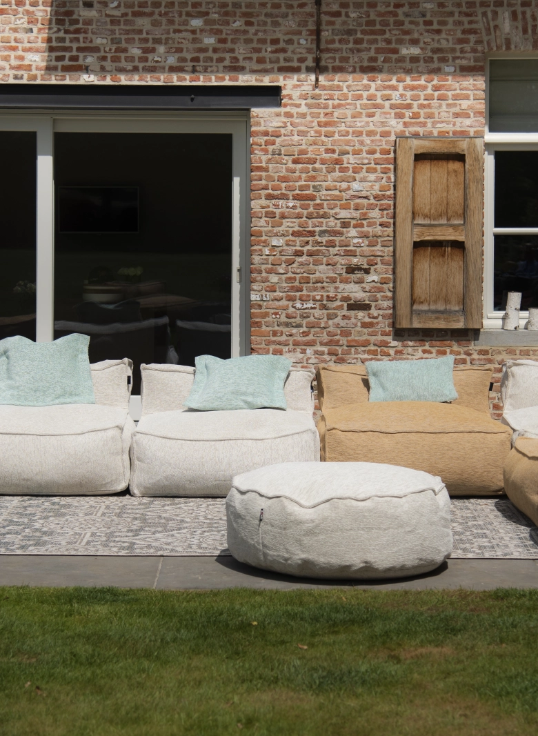 Roolf Outdoor Living Silky poufs